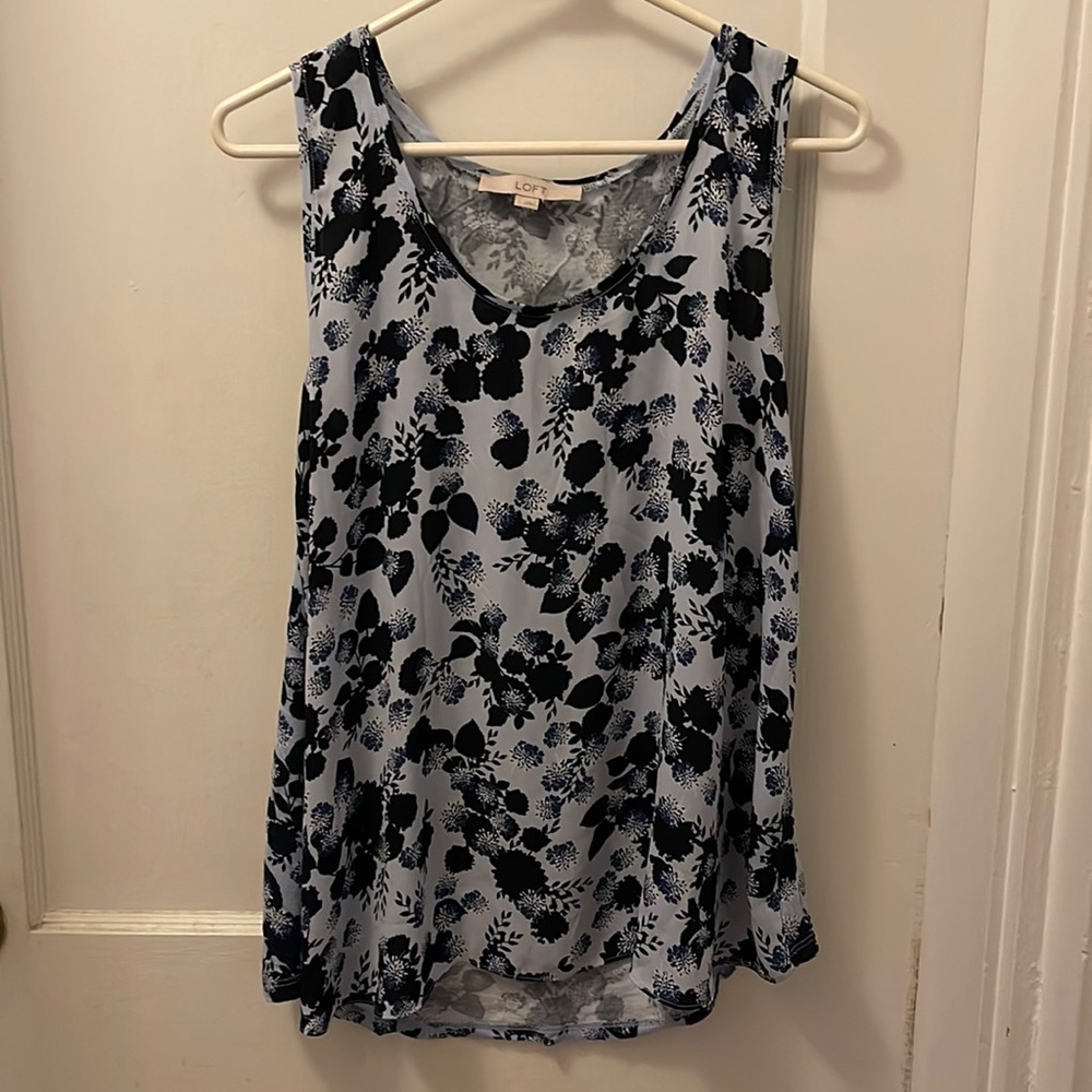 LOFT Sleeveless Blouse